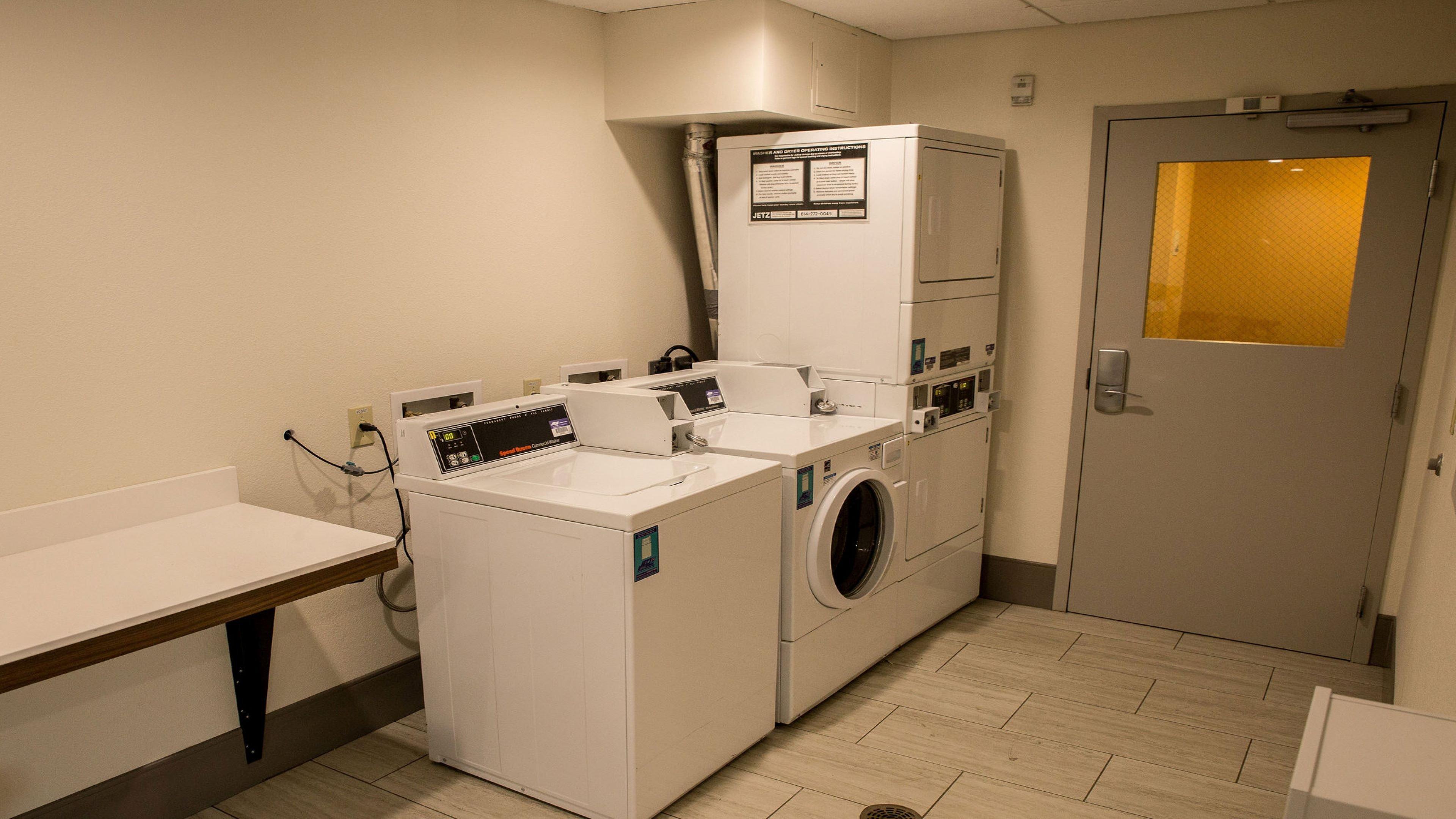 Holiday Inn Express - Columbus - Dublin By Ihg Eksteriør bilde
